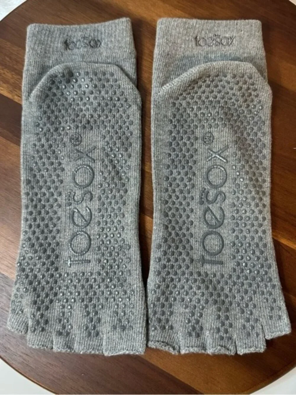 ToeSox XL Gray Grip Toe Socks – Brand New Without Tags